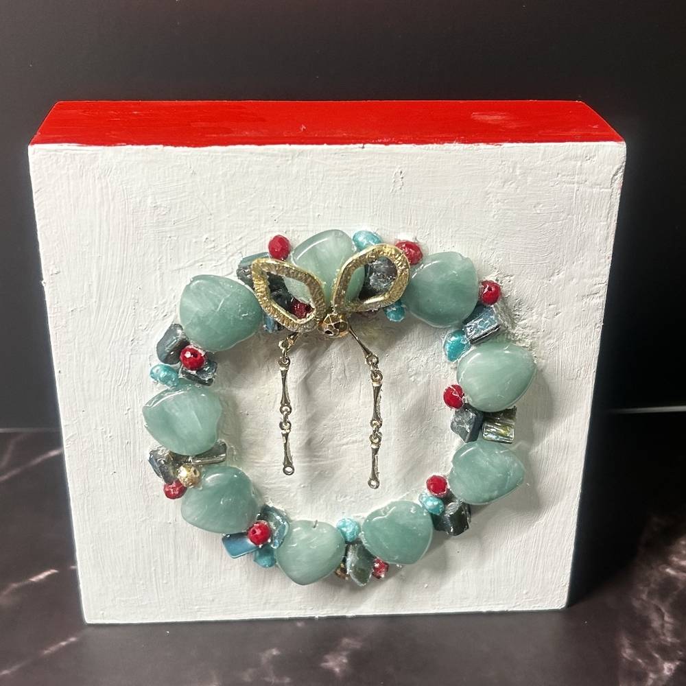 Repurposed Jewelry Christmas Wreath